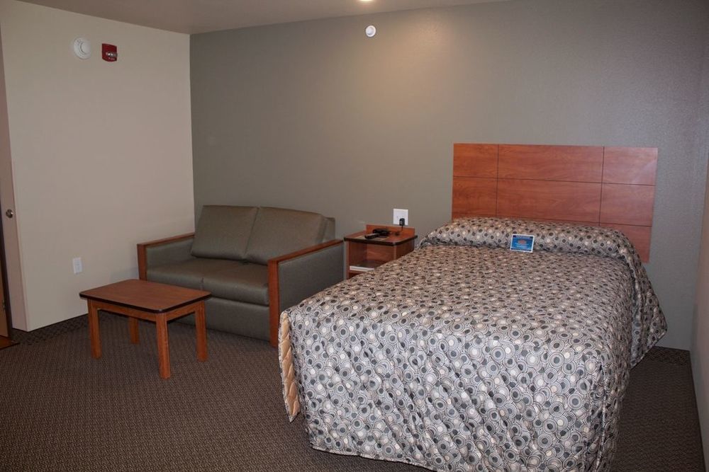 Baymont By Wyndham Dickinson Hotel Ruang foto